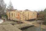 Nieuwbouw tuinhuis met veranda te Grootebroek