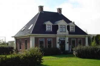 woning aan de Liederik te  Zwaagdijk