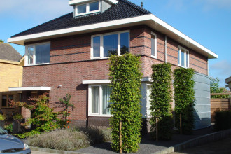 Woonhuis aan de Dorpstraat in de Goorn