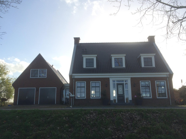 Nieuwbouw Woning en kantoorruimte te Beets
