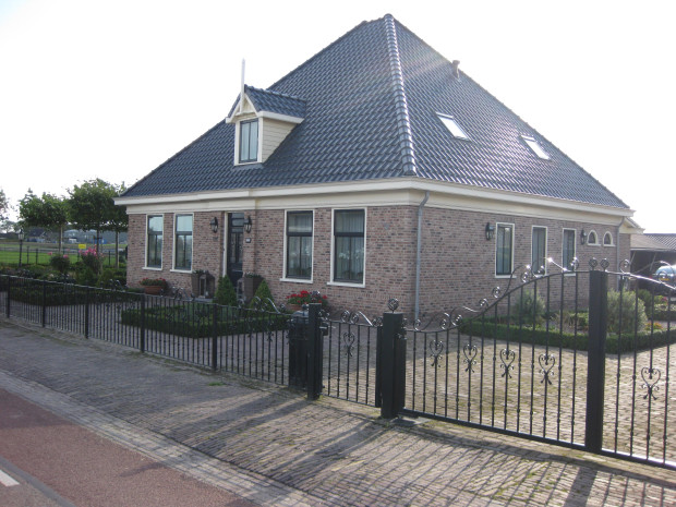 Nieuweweg, Opperdoes