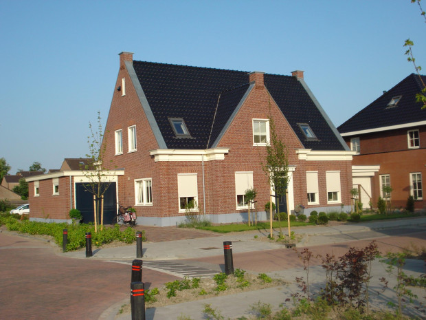 Tuinfluiter, Hoogkarspel